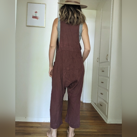 Free People Henriette Sleeveless Tie Waist Jumpsuit In Rum Raisin Small - Picture 2 of 3